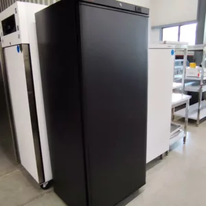 Armoire réfrigérée noire 600L 1 porte – L2G