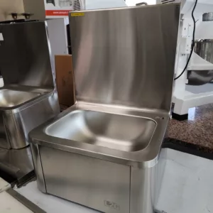 Lave-mains inox à commande fémorale – L2G