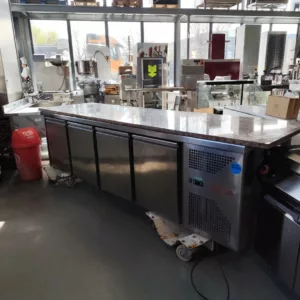 Tour 4 portes groupe logé – dessus marbre – TECNODOM