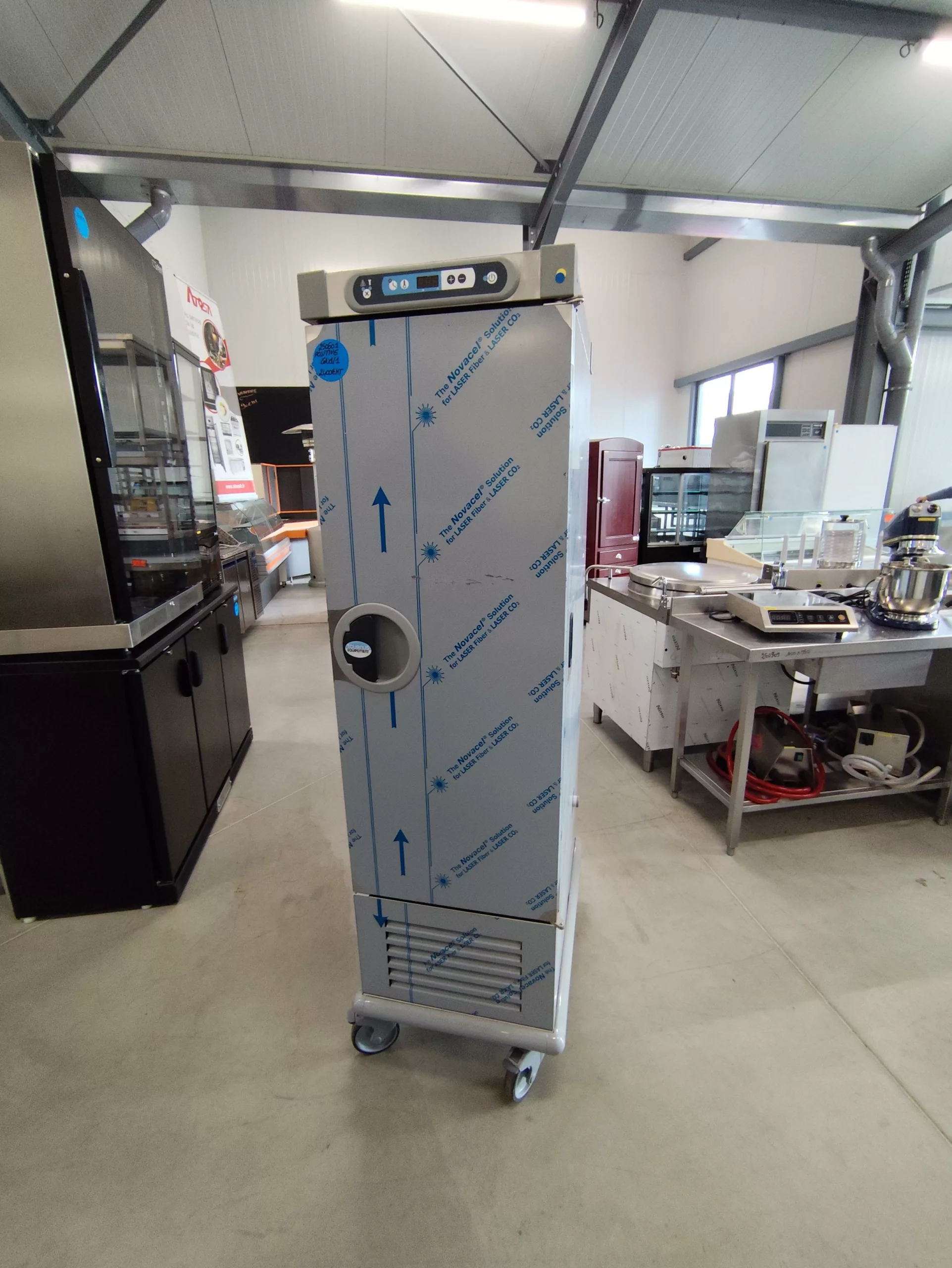 Armoire réfrigérée positive GN1/1 – TOURNUS EQUIPEMENT – Image 3